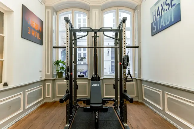 Trainingsgeräte für orthopädischen Reha-Sport im Studio Lübeck Altstadt
